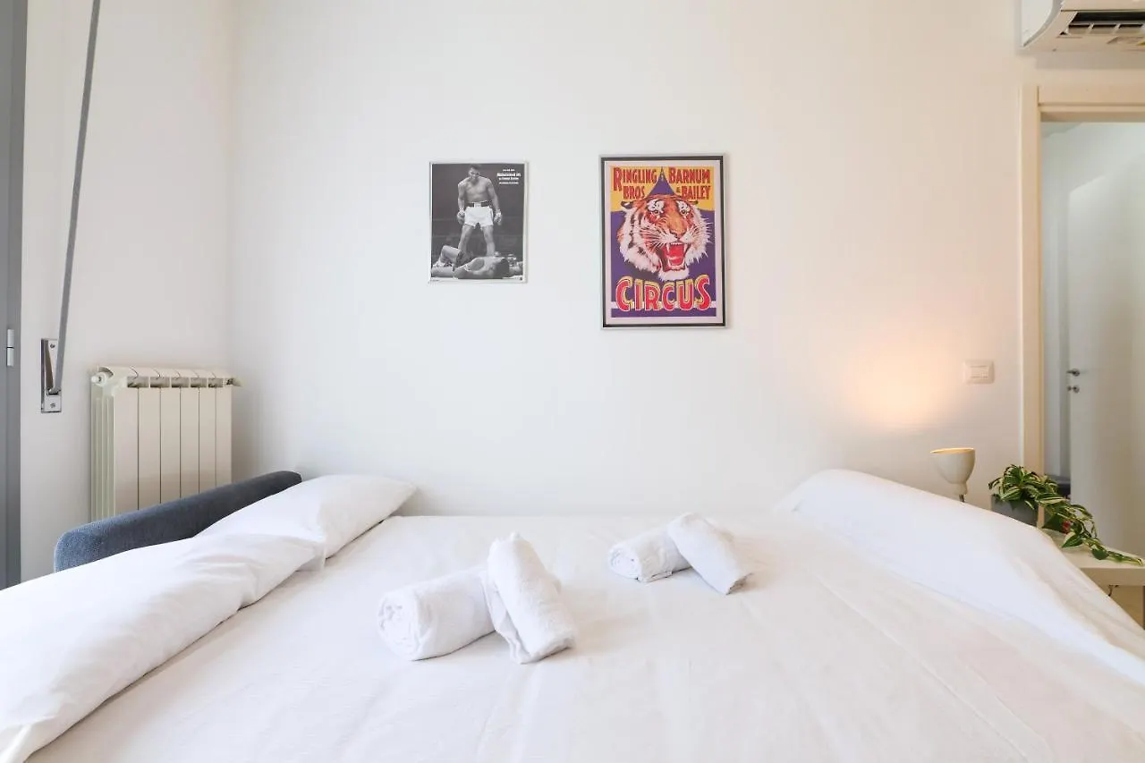Apartamento Primopiano - Bonomi Milán