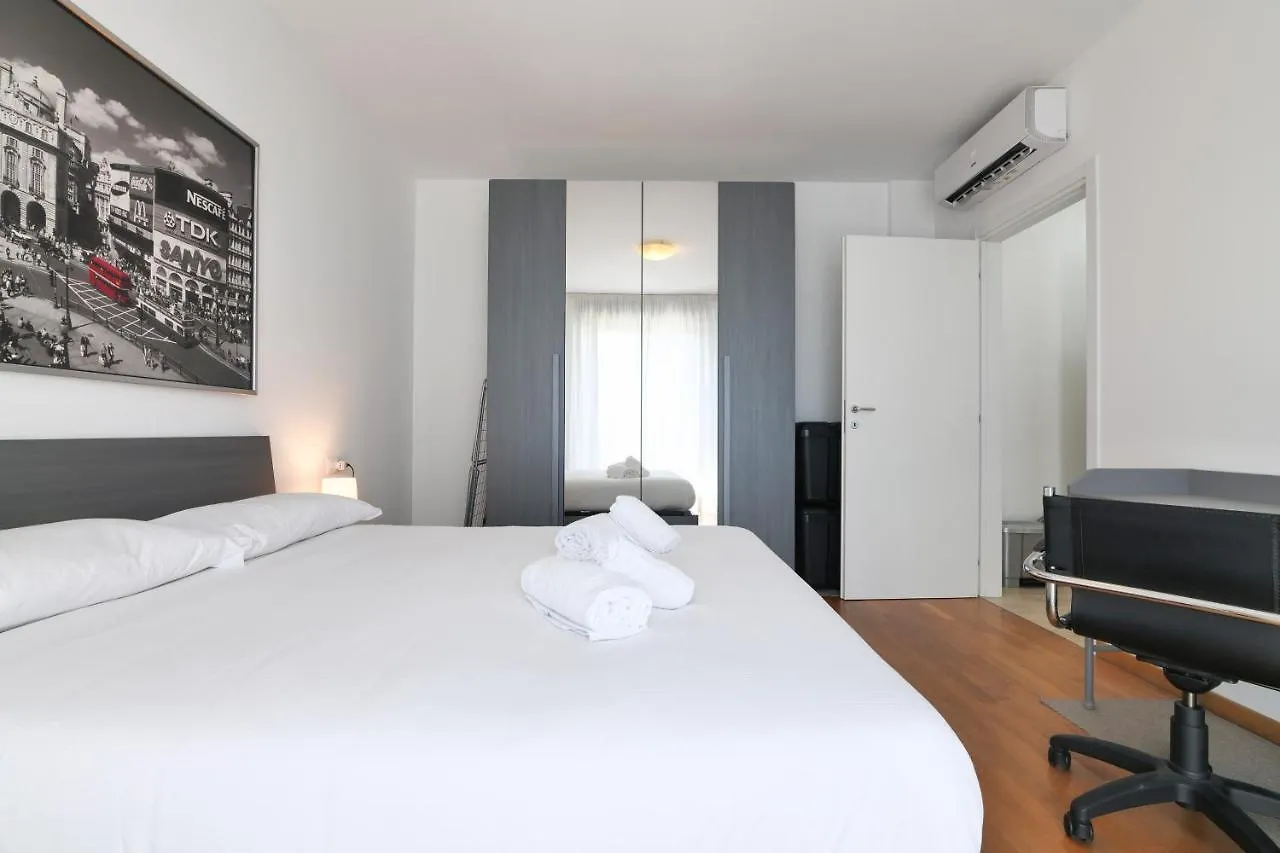 Apartamento Primopiano - Bonomi Milán