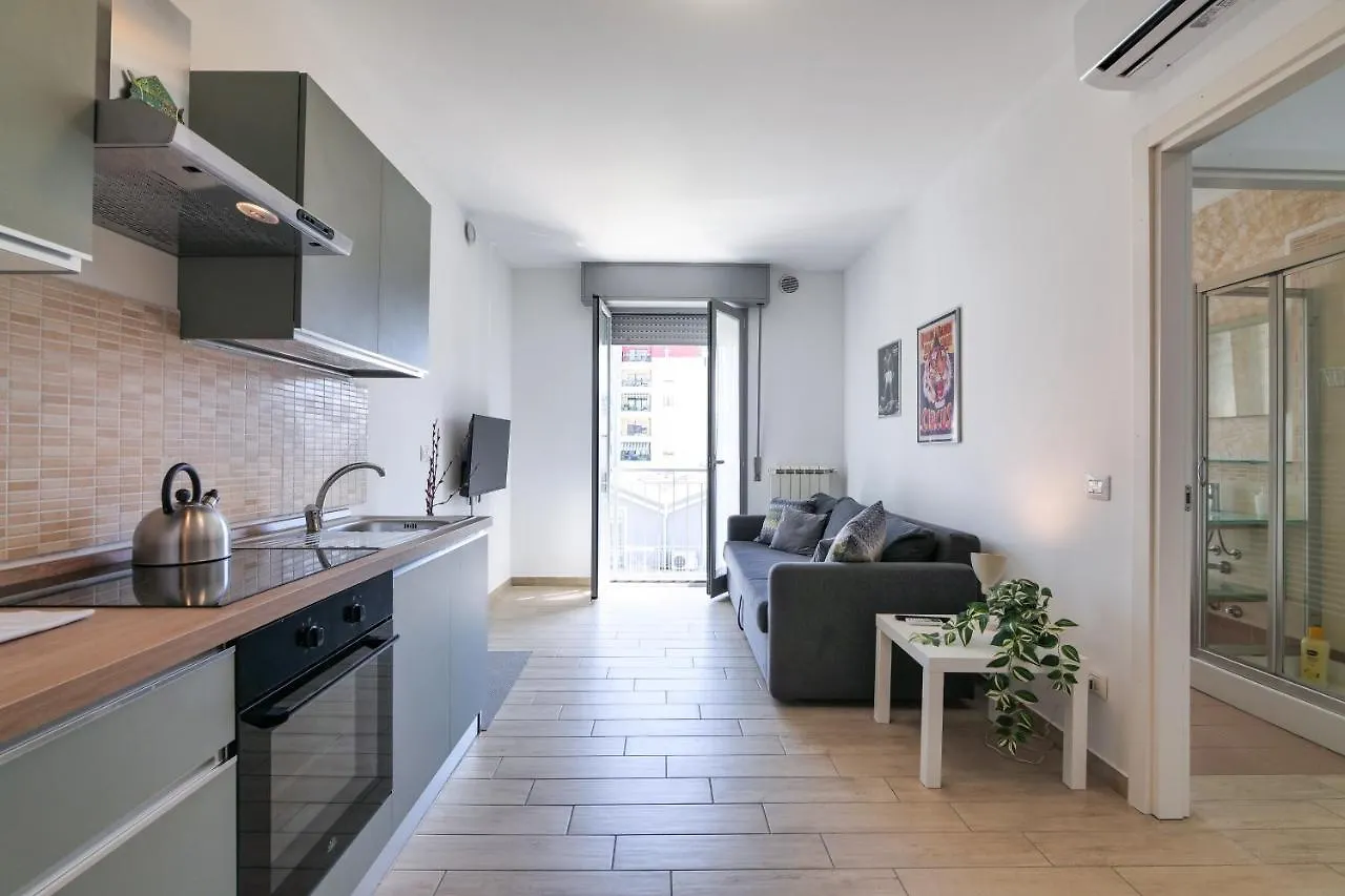 Apartamento Primopiano - Bonomi Milán