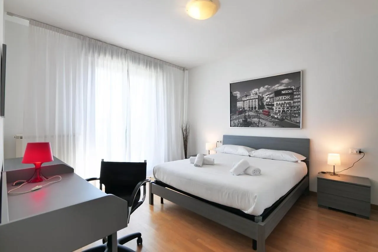 Primopiano - Bonomi Apartment Milan